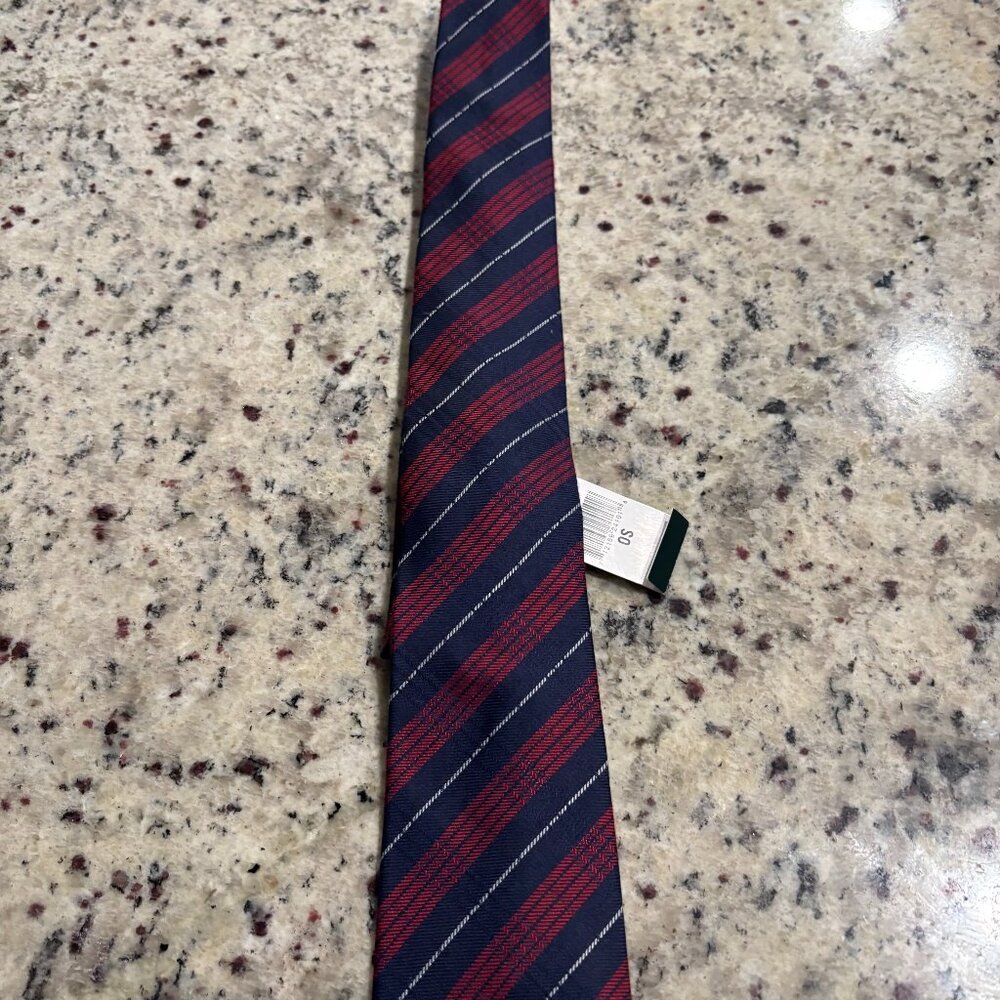 Classic Striped Men's Tie in Navy and Burgundy